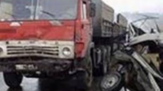 Avtobusla "KamAZ" toqquşub, xəsarət alanlar var 