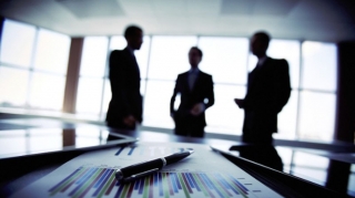 İki gündə 5 ünvanda 5 şirkət yaradan Rzaquliyev kimdir: Narkoman, yoxsa iş adamı? 