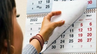 Hansı ayda məzuniyyətə çıxmaq sərfəlidir? - AÇIQLAMA 