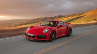 "Porsche"nin tədarükü azaldı 