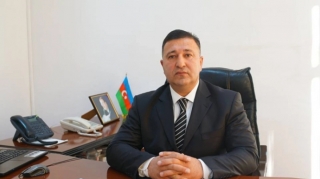 İcra başçısının möhtəkirlik etmiş sabiq nümayəndəsi məhkəmə zalında qandallandı 