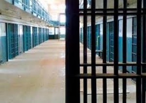 Bakı İstintaq Təcridxanasına heroin keçirilməsinin qarşısı alınıb