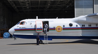 Türkiyəyə göndərilən amfibiya təyyarəsi geri döndü   - FOTO