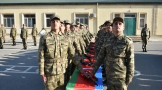 Əsgərliyə gedən şəxslərin kredit borcu DONDURULUR? 