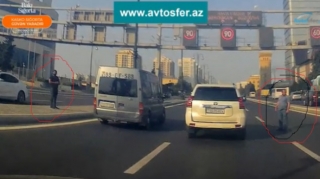 Bakıda özünü yola atıb sürücülərə təhlükə yaradan PİYADALAR  - VİDEO