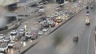 На каких улицах Баку 3 ноября наблюдаются транспортные заторы? 