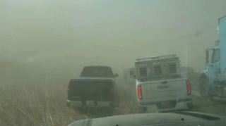 Qum fırtınasında 100 maşın toqquşdu, ölənlər var 