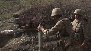 Tonaşendə erməni taboru mövqeləri qoyub qaçır - Rəsmi 
