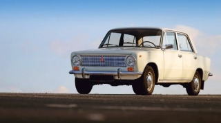 Импорт раритетных автомобилей в Азербайджан освобожден от налога 