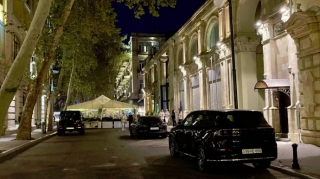 Xaqani bağının yaxınlığındakı 888, 444 və 777 nömrəli maşınlar kimindir?   - FOTO