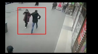 Bakıda məktəbli qızı küçədə vurub qaçan kimdir?  - VİDEO 