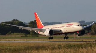 "Boeing 787-8"  təyyarələrinin uçuşları dayandırıla bilər