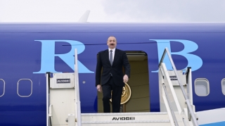 Prezident İlham Əliyev Albaniyaya işgüzar səfərə gəlib - FOTO