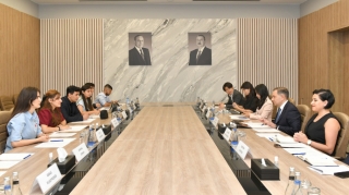 Onlar Çində rəqəmsal texnologiyalar üzrə təlimlərdə iştirak edəcəklər - FOTO