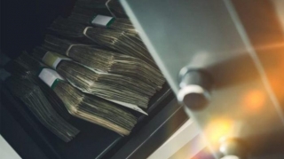 Bakıda bankirin evindən 100 min dollarlıq oğurluq - TƏFƏRRÜAT 