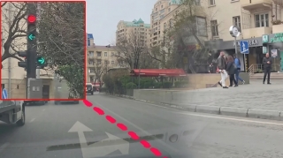 Sürücülərin narazılığına səbəb olan kəsişmə ilə bağlı ÇIXIŞ YOLU - VİDEO 