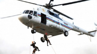 İtkin düşən neftçinin axtarışlarına xilasedici-desant dəstəsi cəlb olunub 