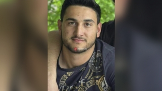 21 yaşlı oğlan küçədə infarktdan öldü - FOTO