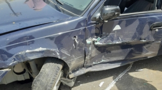 Goranboyda minik maşını motosikletlə toqquşub, 1 nəfər xəsarət alıb