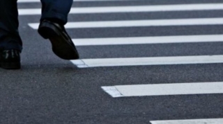 Qazaxda avtomobil piyadanı vuraraq öldürdü 