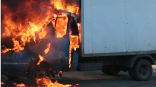 Ağcabədidə yük avtomobili yanıb