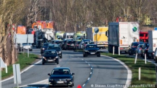 Dəmiryolu qəzasında 19 nəfər xəsarət aldı - FOTO