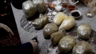 Azərbaycanda narkotacir şəbəkəsinin 22 üzvü tutuldu - VİDEO 