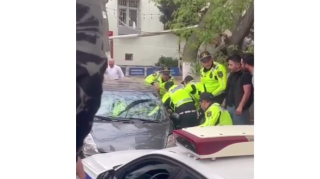 Bakıda "Prius"u polislərin üstünə sürən sürcünün anket məlumatları səhv çıxdı - MƏHKƏMƏ 