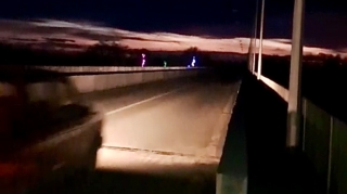 Qəsəbədə yol salınandan bəri işıq dirəkləri işləmir – Kütləvi narazılıq var   - VİDEO