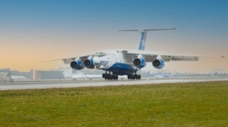 Almaniyada təcili eniş edən “Silk Way Airlines” təyyarəsi uçuşa hazırlaşır