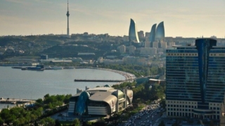 Ləhcə ilə danışanları tənqid etdilər - FOTO 