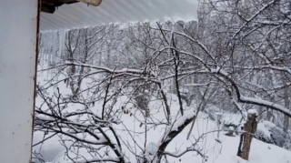 Azərbaycanın bu ərazisində qarın hündürlüyü YARIM METRİ KEÇDİ - FOTOLAR 