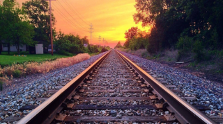 Tailandda qatarla avtomobil toqquşdu, 8 nəfər öldü 