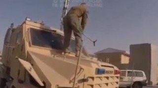 ABŞ hərbçiləri Əfqanıstandan gedəndə hərbi texnikanı bu hala saldı  - VİDEO