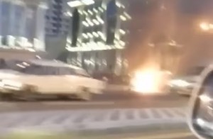 Ali Məhkəmənin qarşısında avtobus yandı - VİDEO