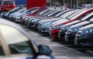 Gənclər və İdman Nazirliyi üçün xidməti maşınların sayı artırılıb