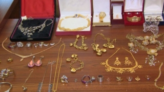 Lənkəranda evdən 15 min manatlıq qızıl oğurlandı 