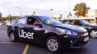 "Uber"in işçilərinə hücum oldu, yaralı var 