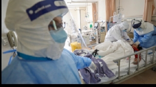 Azərbaycanda prokuror koronavirusdan ölüb