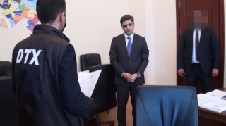 Əbülfəs Qarayevin müavininin evindən çıxan sərvət – İSTİNTAQ MATERİALLARI 