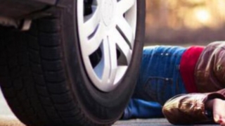 Ağcabədidə avtomobil yeniyetmə qızı vurub 