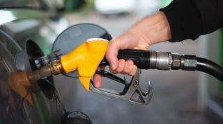 Benzin ehtiyatı yaratmaqla bağlı yayılan xəbərlərə münasibət 