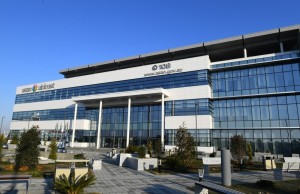 Prezident  Kürdəmirdə “ASAN xidmət” mərkəzinin açılışını etdi