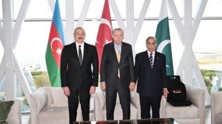 Üç dövlət, üç qardaş – tək ürək 