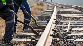 Naxçıvanda dəmir yolu xətti boyunca 10 stansiya yenidən qurulacaq   - FOTO