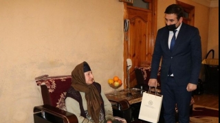 Nazirliyin əməkdaşları şəhid analarını ziyarət edib  - FOTO