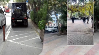 В Баку очищен участок дороги, превращенный ресторанами в парковочное место - ВИДЕО