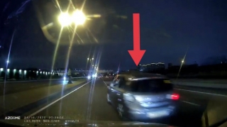 Nömrəni çıxaran sürücü maşının işıqlarını söndürüb "avtoşluq" etdi - VİDEO