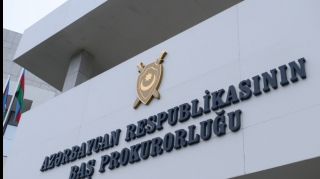 Vəzifəli şəxslərdən pul tələb edən informasiya portalının rəhbəri və əməkdaşı həbs olunub