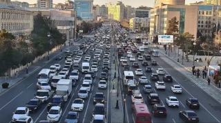 Paytaxtın 22 küçəsində tıxac var – SİYAHI 
